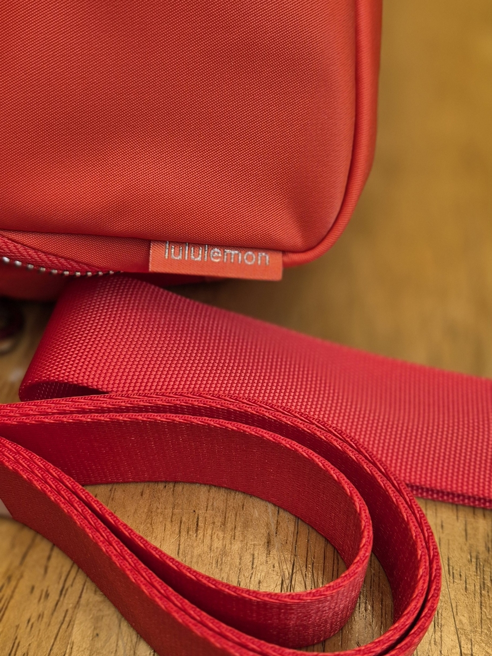 Lululemon Everywhere Crossbody Bag 2L + Dual Pouch Wristlet Set In Cherry Ember - Picture 8 of 8